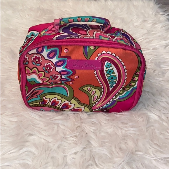 Vera Bradley Handbags - vera bradley lunch bag